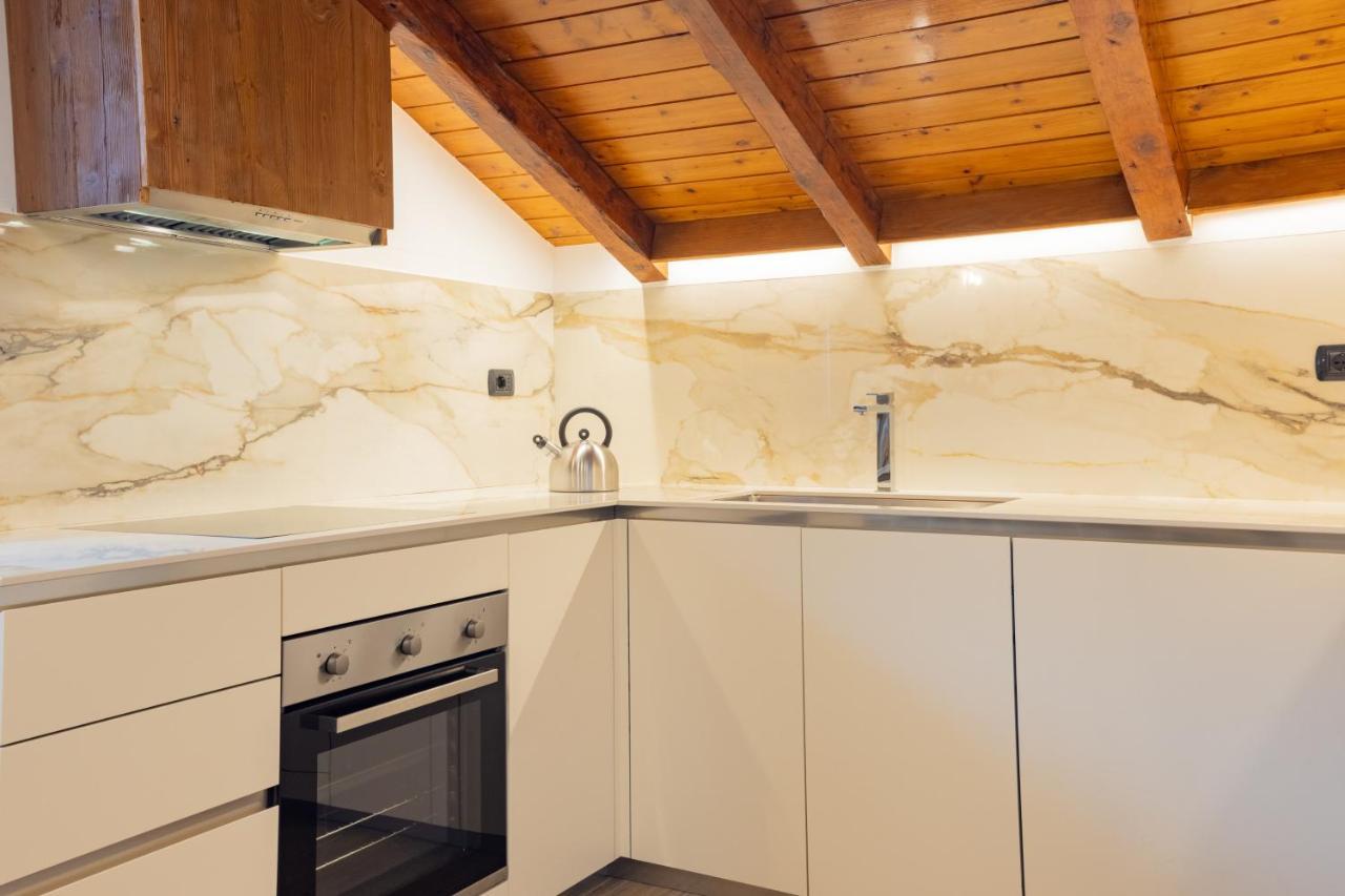 Residenza Marconi Aparthotel Pinzolo Luaran gambar