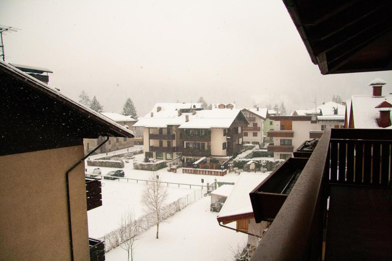Residenza Marconi Aparthotel Pinzolo Luaran gambar